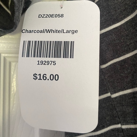 NEW grey stripped tee - Picture 3 of 3